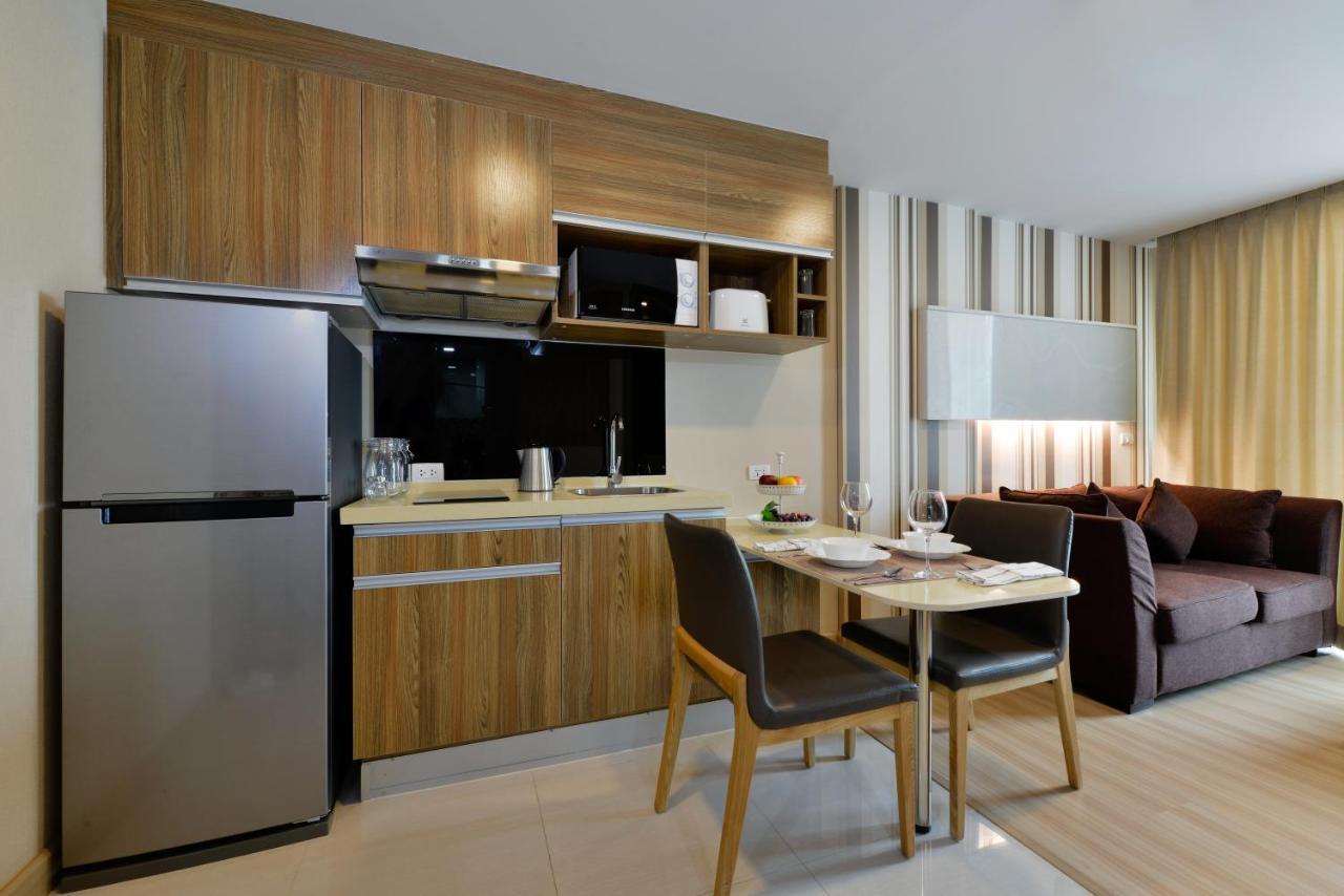 Ramada By Wyndham Bangkok Ten Ekamai Residences Ngoại thất bức ảnh