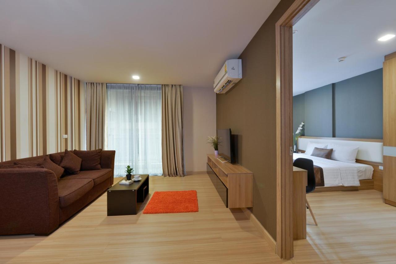 Ramada By Wyndham Bangkok Ten Ekamai Residences Ngoại thất bức ảnh