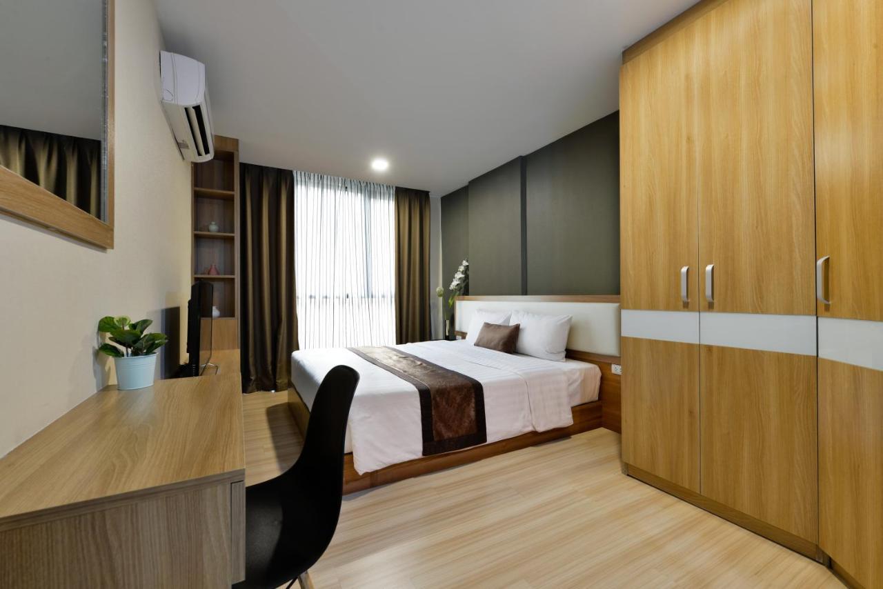 Ramada By Wyndham Bangkok Ten Ekamai Residences Ngoại thất bức ảnh