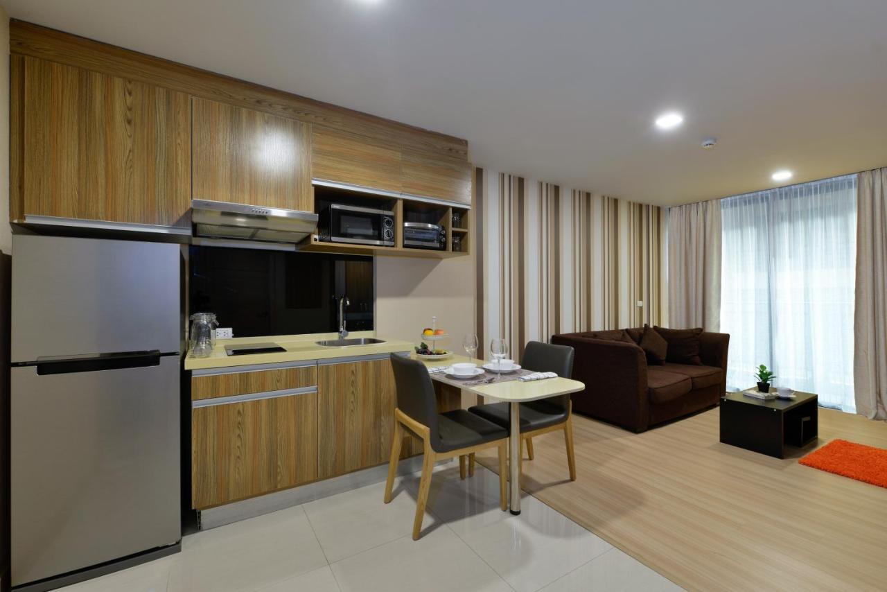 Ramada By Wyndham Bangkok Ten Ekamai Residences Ngoại thất bức ảnh