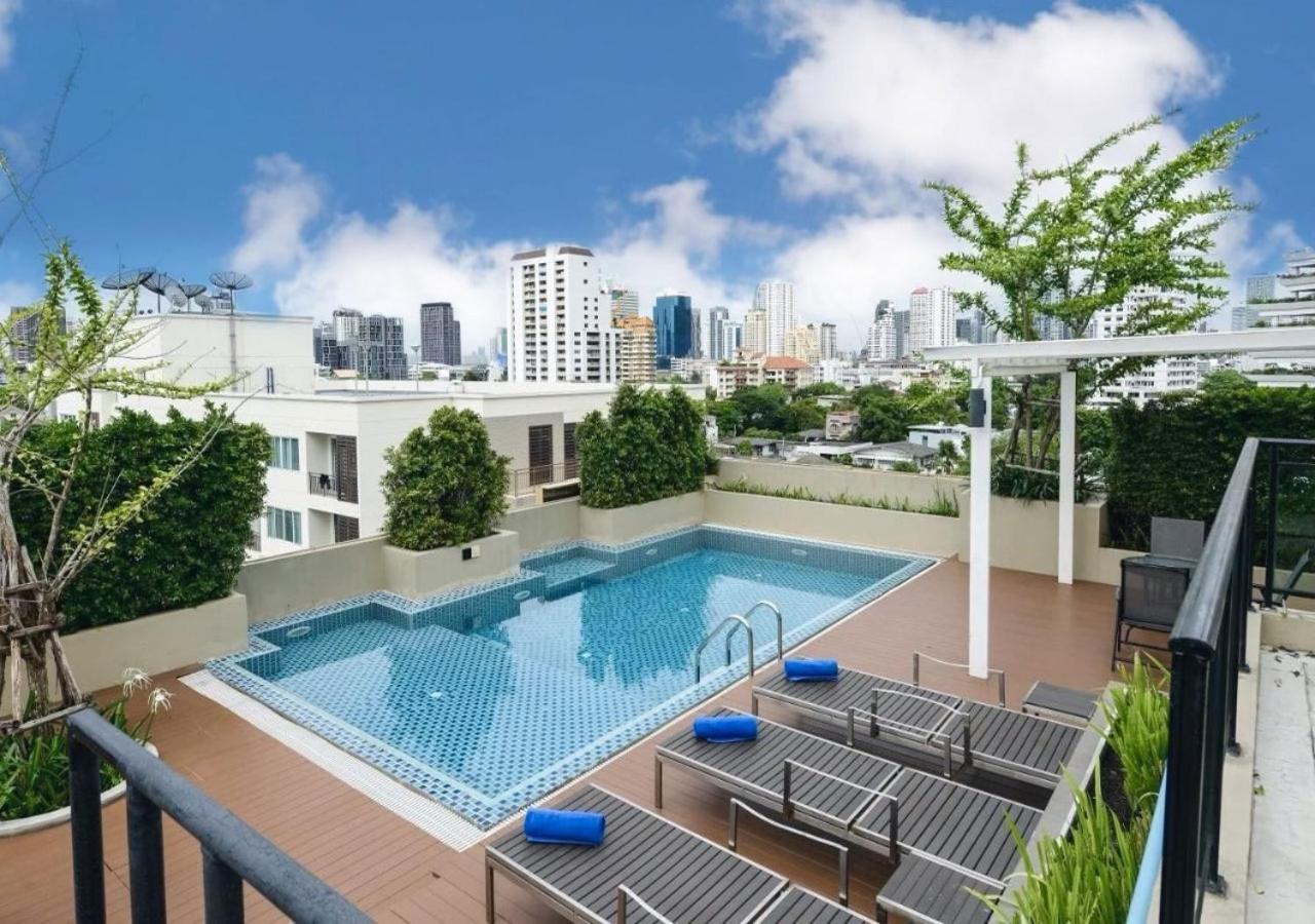 Ramada By Wyndham Bangkok Ten Ekamai Residences Ngoại thất bức ảnh